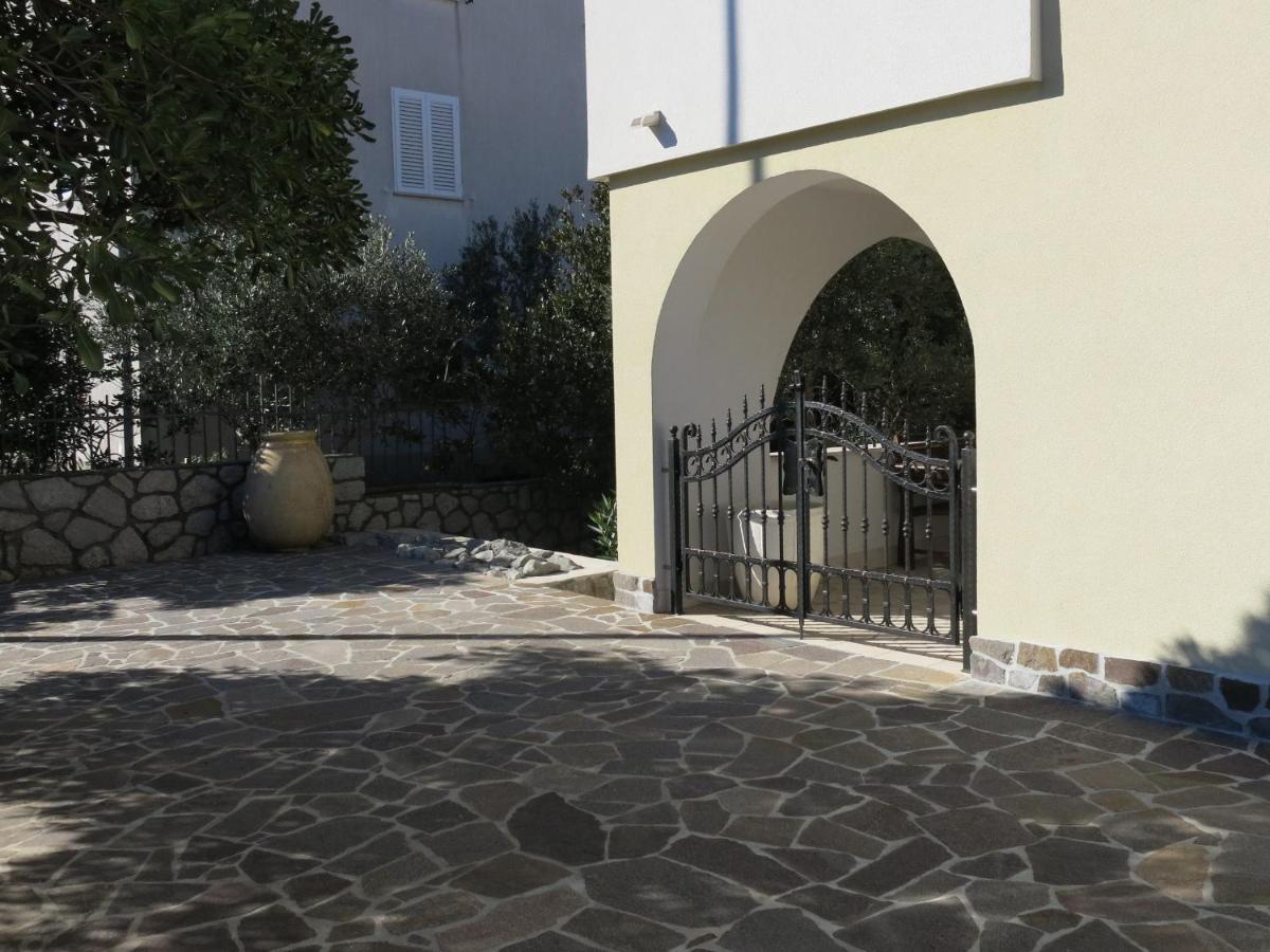 Apartments Toic Cres Exterior foto